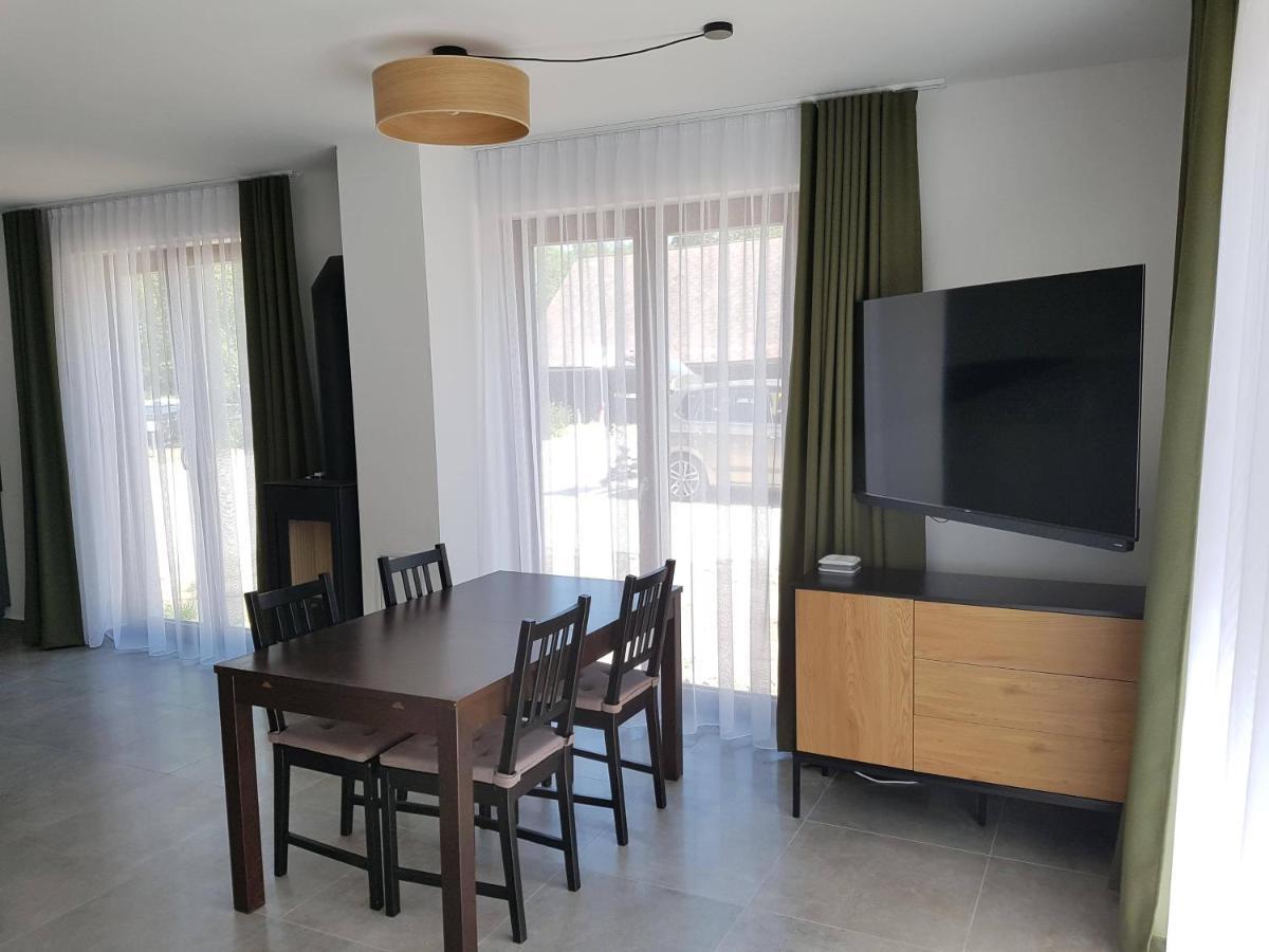 Apartmany Jura โนวาเปซ ภายนอก รูปภาพ