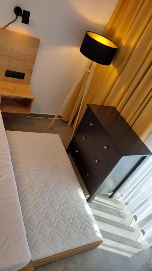 Apartmany Jura โนวาเปซ ภายนอก รูปภาพ