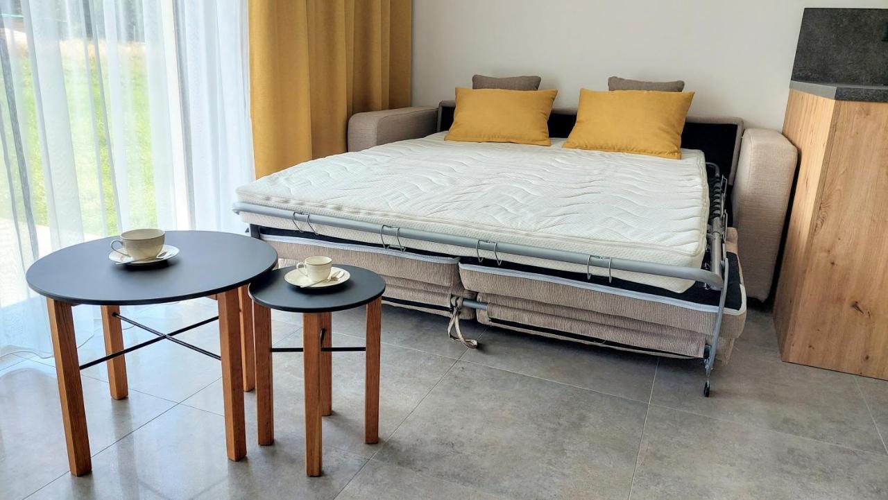 Apartmany Jura โนวาเปซ ภายนอก รูปภาพ